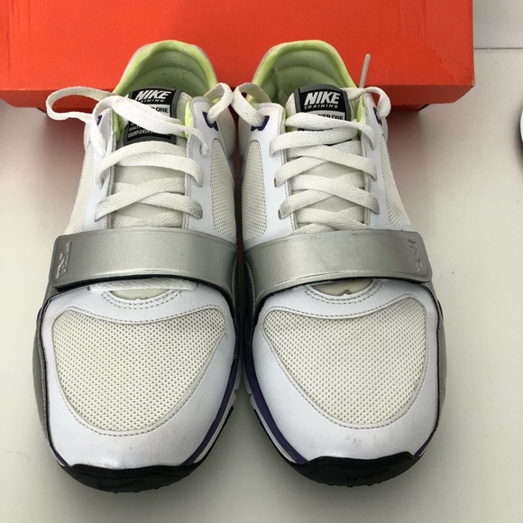 nike trainer one